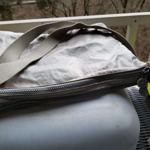 Kipling Iridescent Tan Crossbody Bag with Monkey - Picture 7 of 8